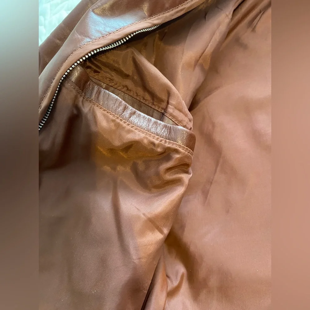 Berman's leather jacket - Picture 15 of 16